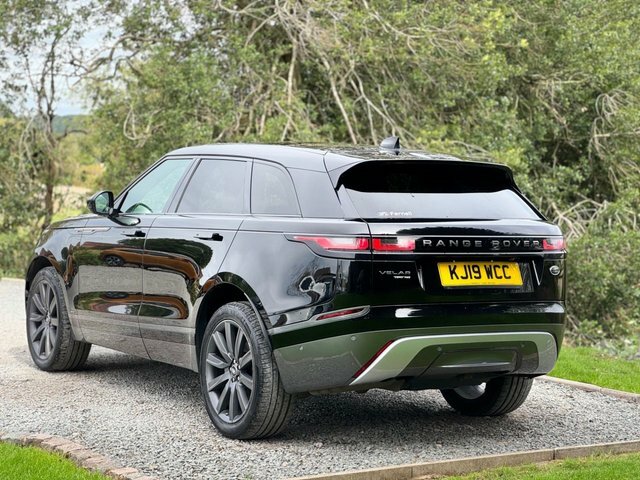 Land Rover Range Rover Velar D240 R-dynamic Hse Suv KJ19WCC Black #2