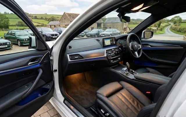 BMW 5 Series 530E 12Kwh M Sport White #2