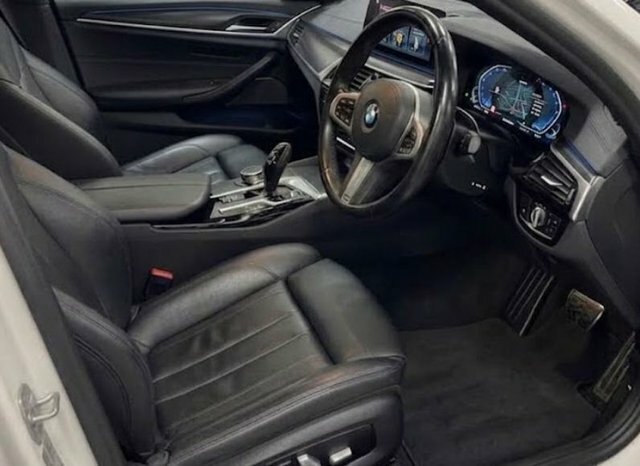 BMW 5 Series 530E M Sport Tech Pack Black #8