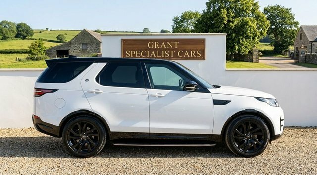 Land Rover Discovery Sd4 Landmark Edition Suv White #4