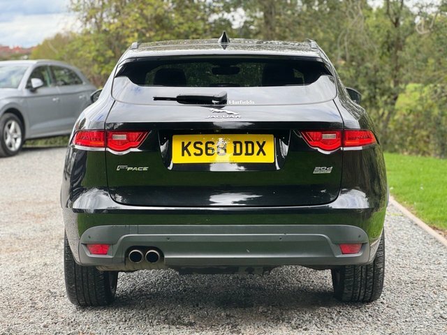 Jaguar F-Pace D180 R-sport Suv Black #3