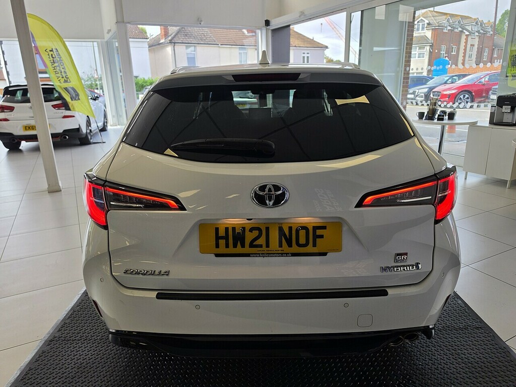 Toyota Corolla 2.0 Vvt-h Gpf Gr Sport Touring Sports H White #6