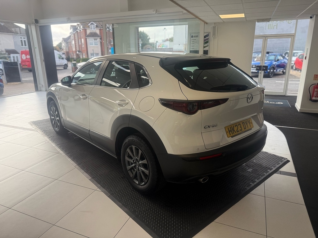 Mazda CX-30 2.0 E-skyactiv G Mhev Se-l Suv E White #4