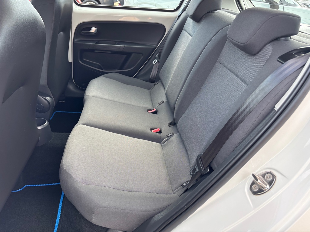 Volkswagen Up 1.0 High Up Black #15