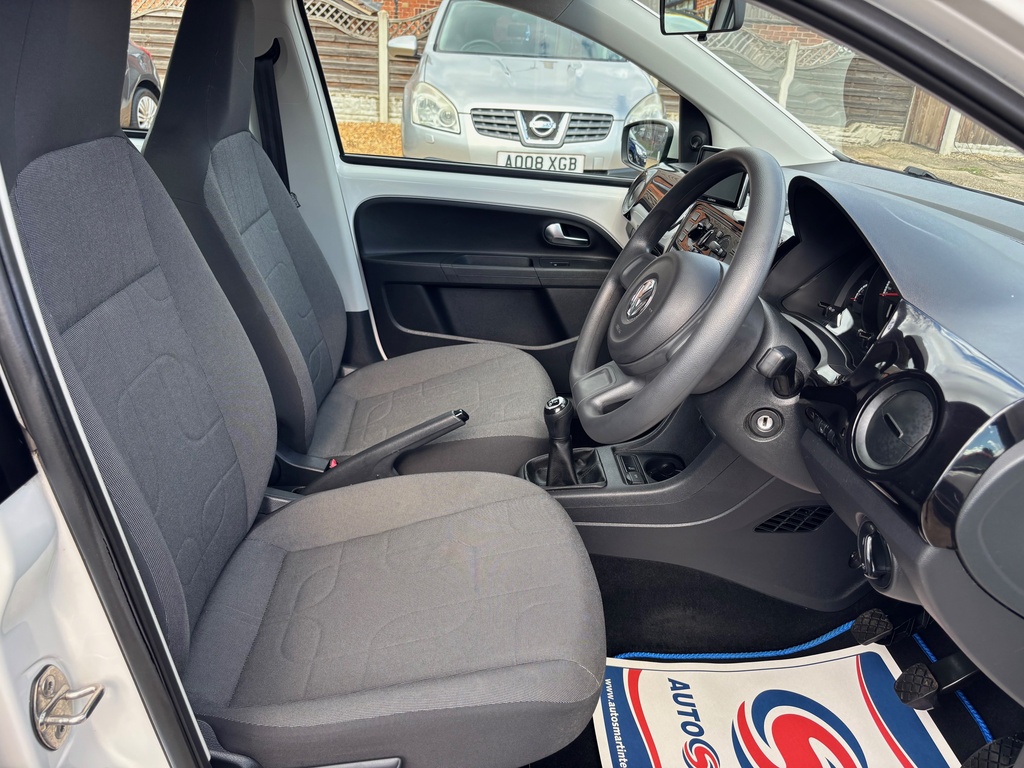 Volkswagen Up 1.0 High Up Black #10