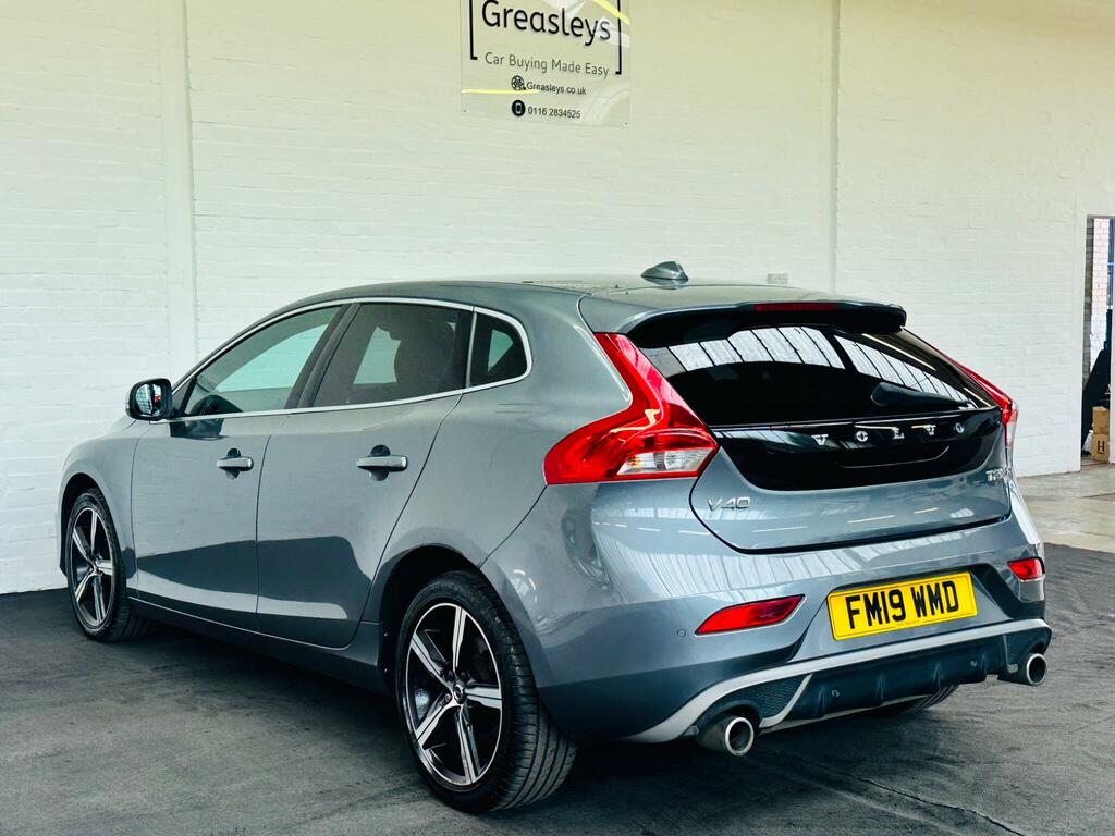 Volvo V40 2.0 T2 R-design Edition Euro 6 Ss Grey #2