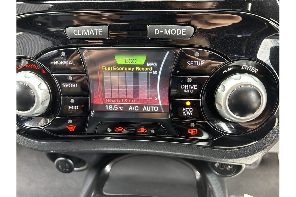 Nissan Juke 1.6 112 Tekna Bose Red #39