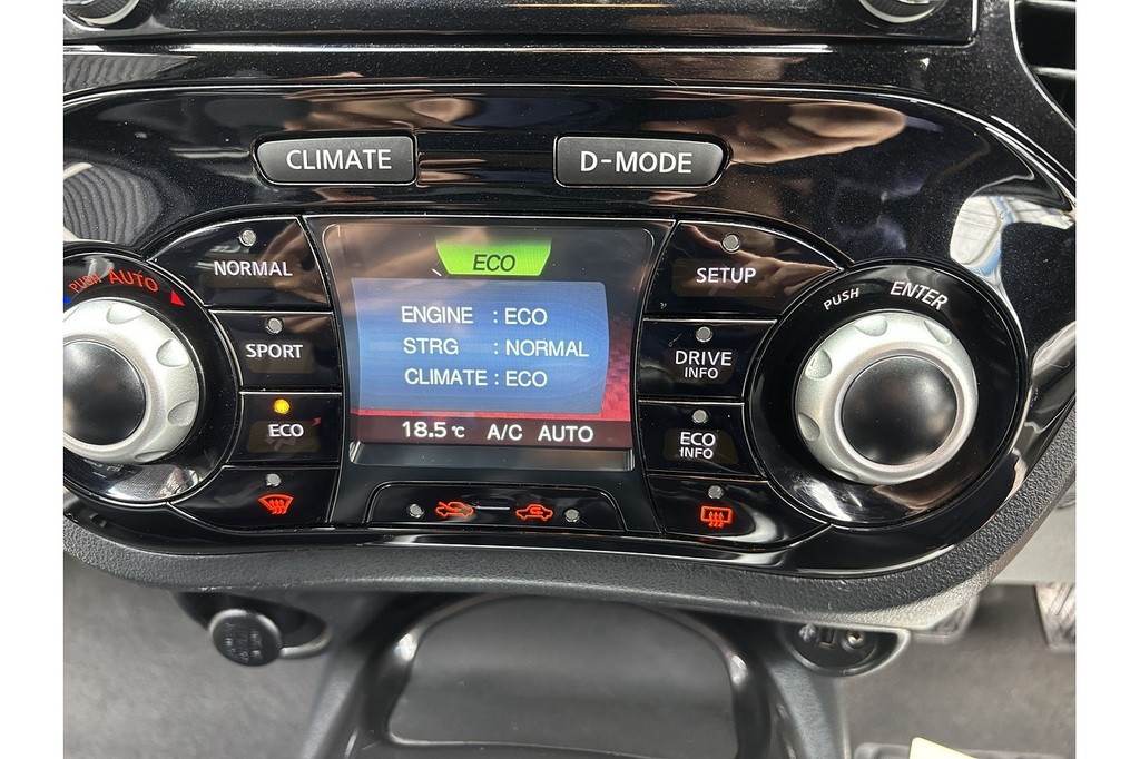 Nissan Juke 1.6 112 Tekna Bose Red #37