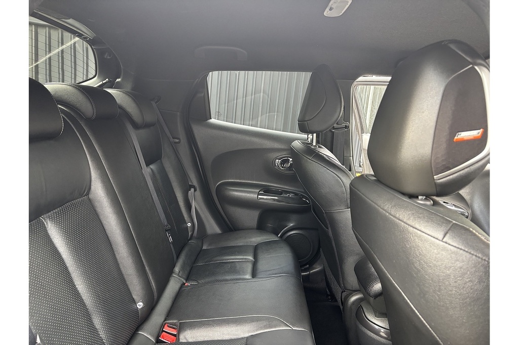 Nissan Juke 1.6 112 Tekna Bose Red #22