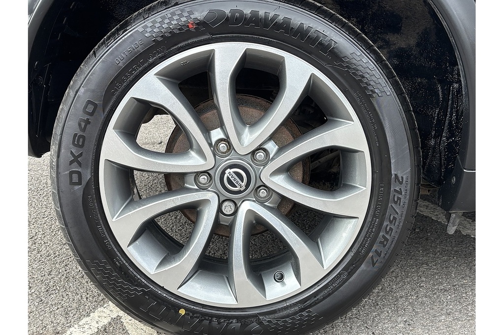 Nissan Juke 1.6 112 Tekna Bose Red #13