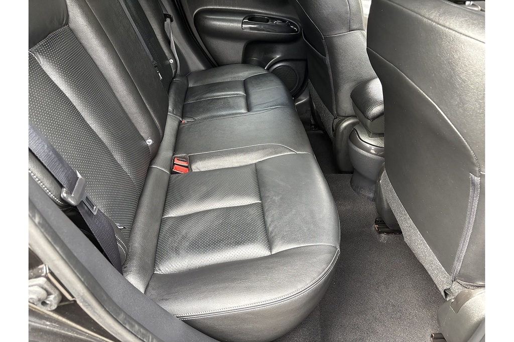 Nissan Juke 1.6 112 Tekna Bose Red #21