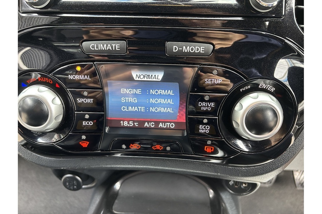 Nissan Juke 1.6 112 Tekna Bose Red #36