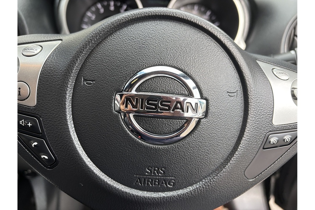 Nissan Juke 1.6 112 Tekna Bose Red #44