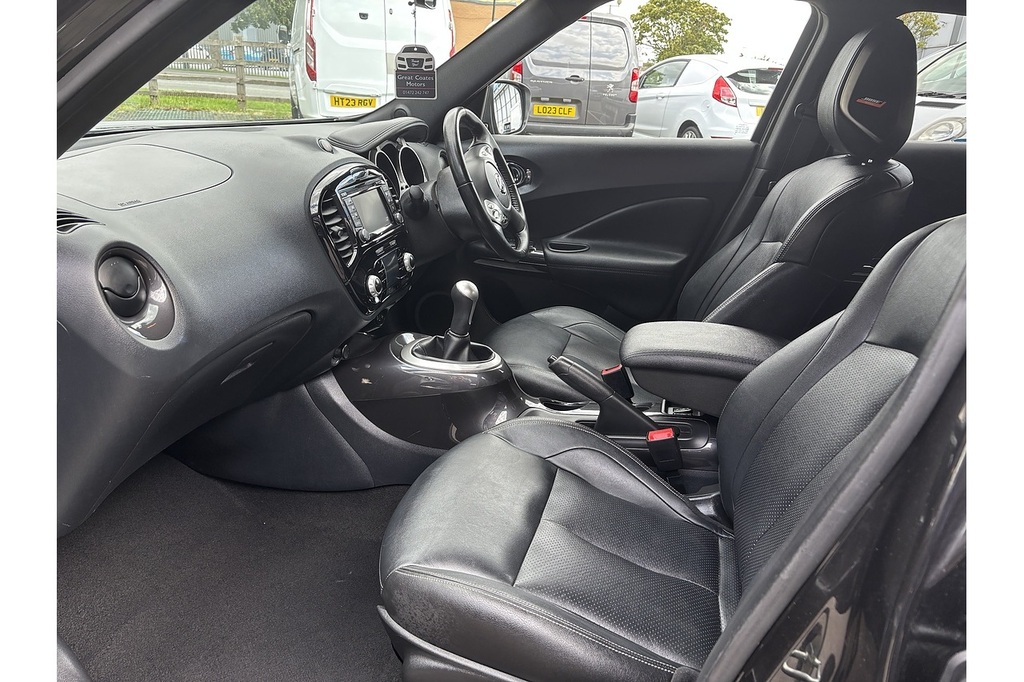 Nissan Juke 1.6 112 Tekna Bose Red #16