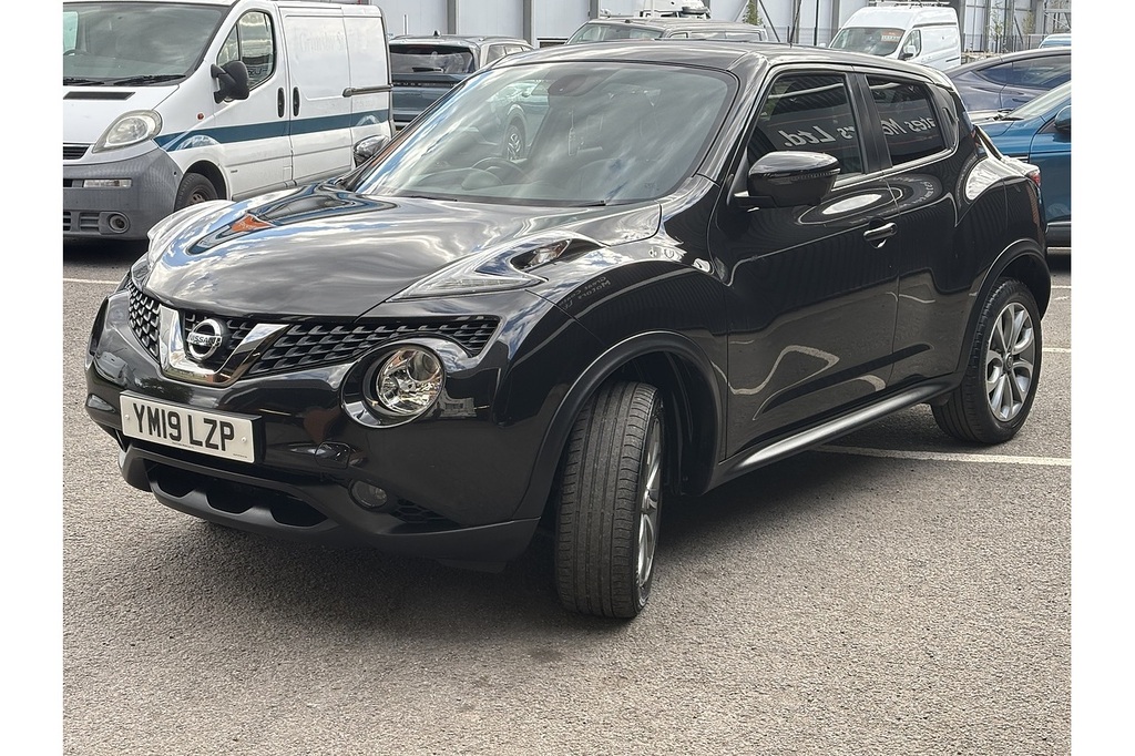 Nissan Juke 1.6 112 Tekna Bose Red #8