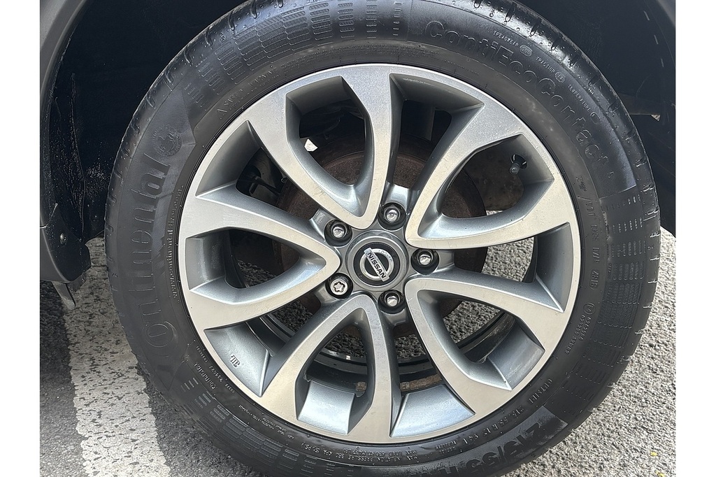 Nissan Juke 1.6 112 Tekna Bose Red #14