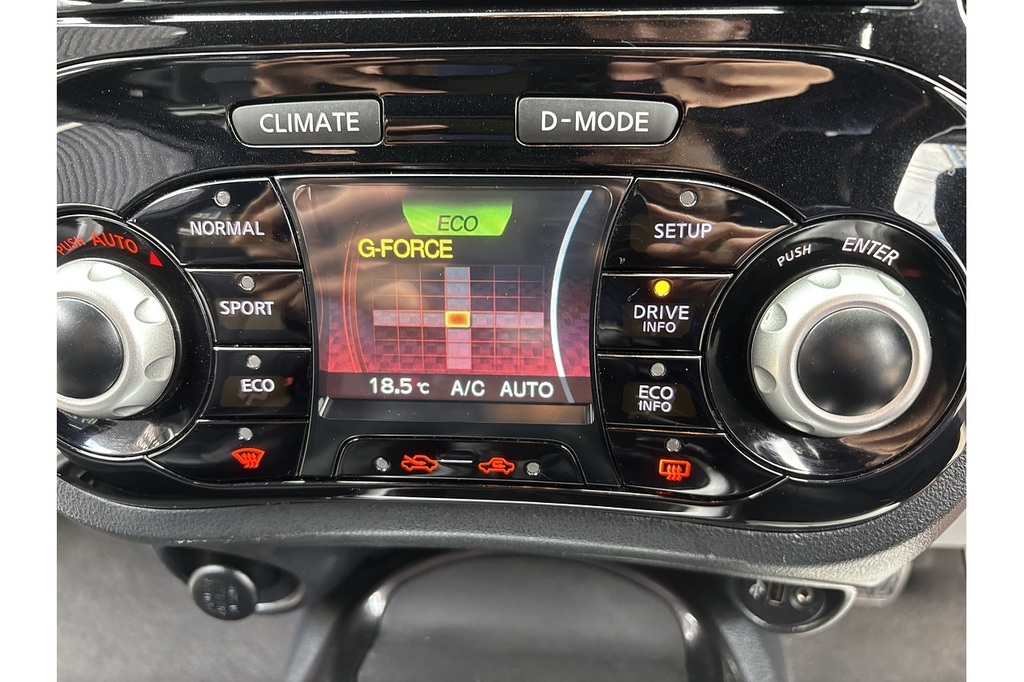 Nissan Juke 1.6 112 Tekna Bose Red #38