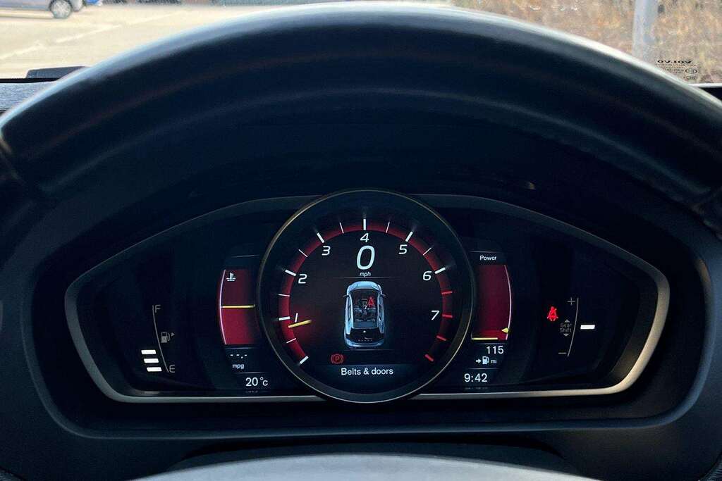 Volvo V40 D2 Se Lux Nav Black #11