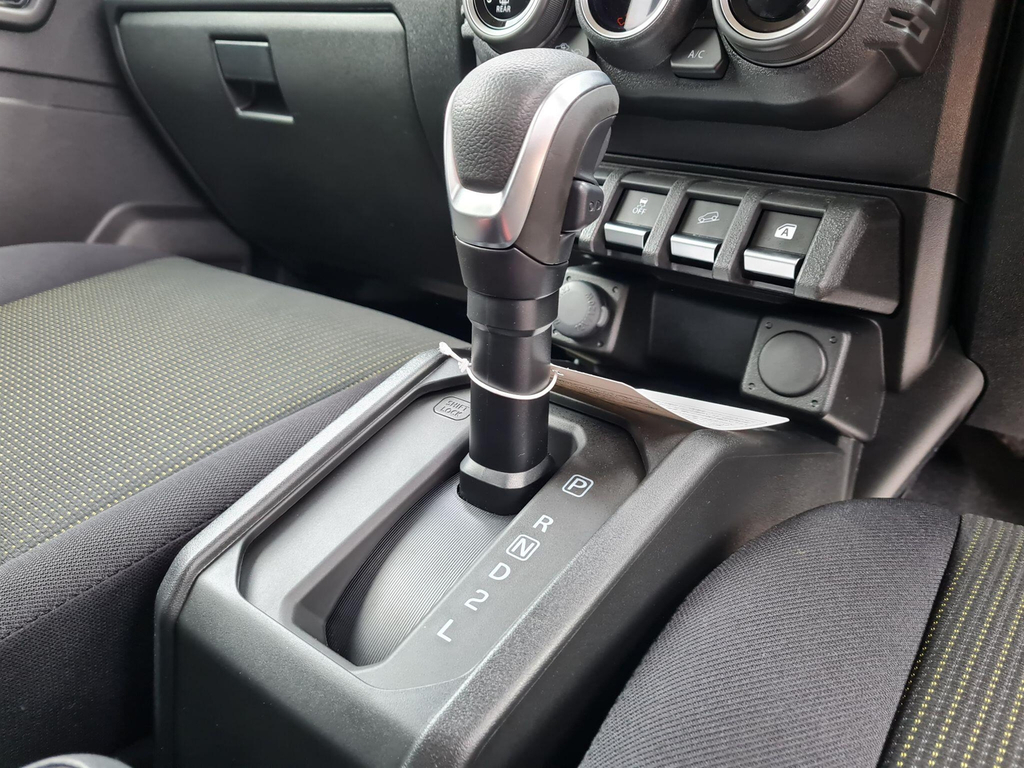 Suzuki Jimny Suv Grey #11