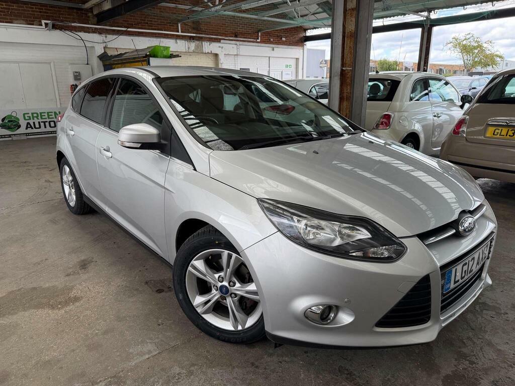 Ford Focus 1.6 Zetec Powershift Euro 5 Silver
