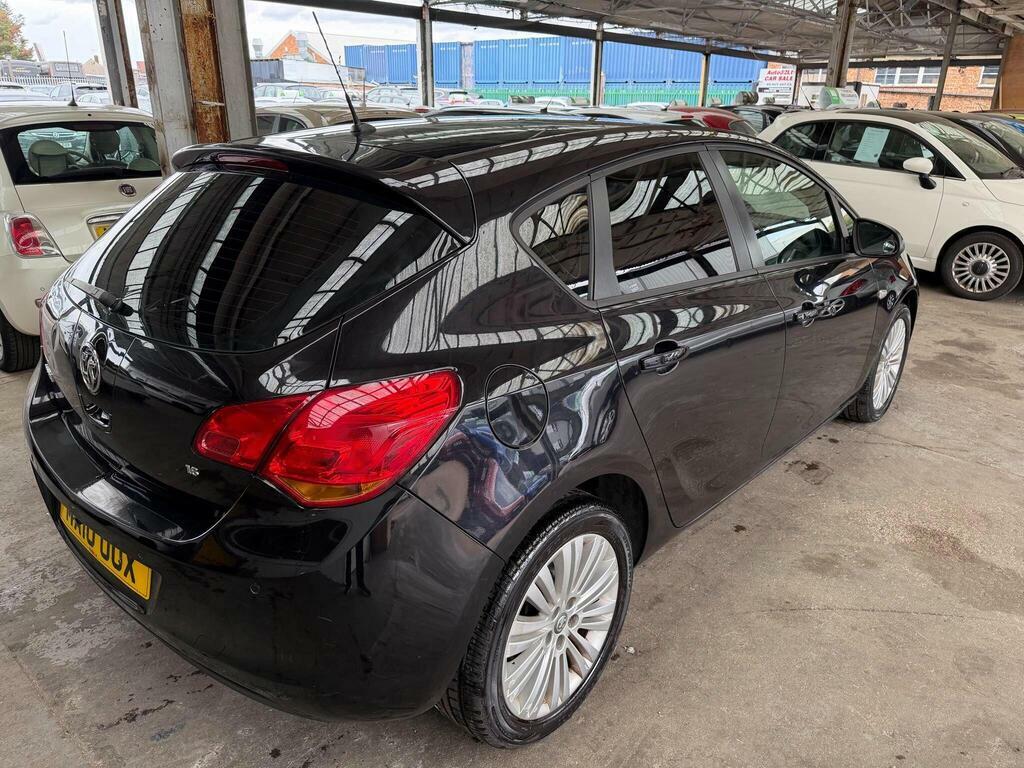 Vauxhall Astra 1.8 Design 140 Bhp Silver #4