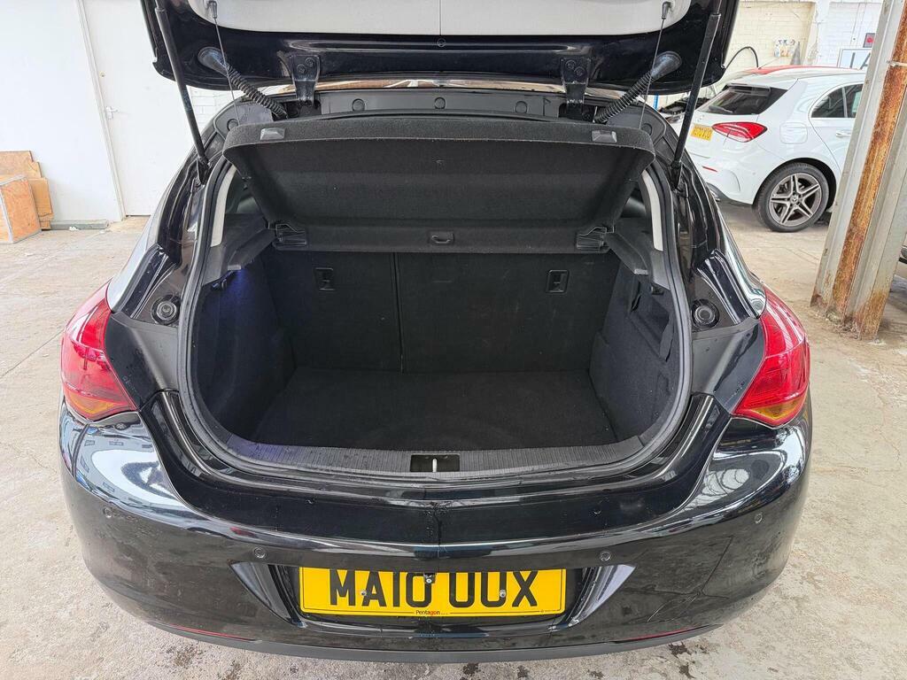 Vauxhall Astra 1.8 Design 140 Bhp Silver #6