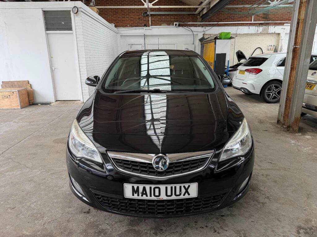 Vauxhall Astra 1.8 Design 140 Bhp Silver #2