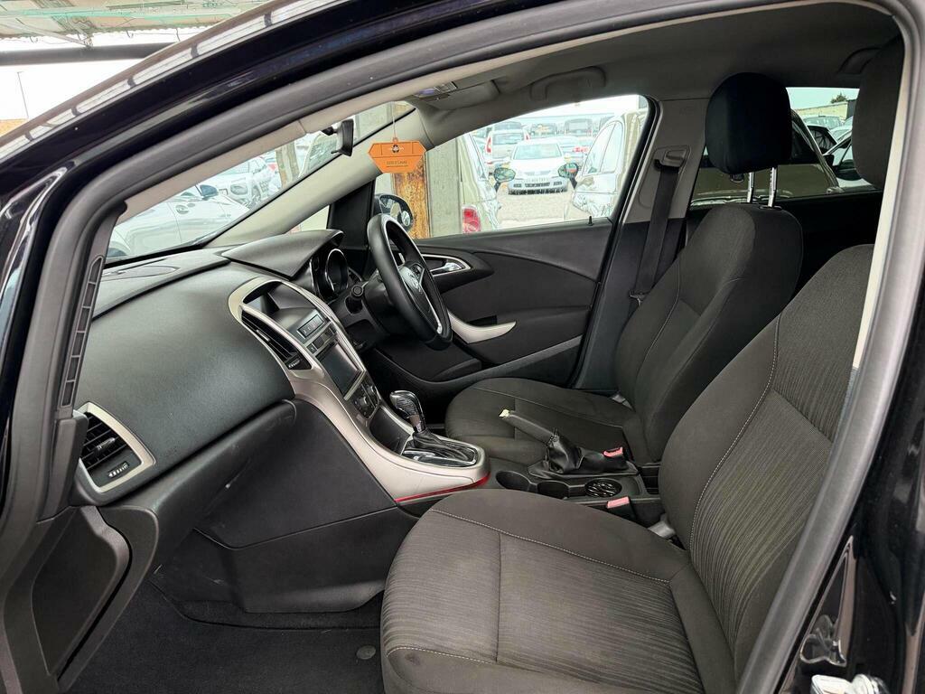 Vauxhall Astra 1.8 Design 140 Bhp Silver #12