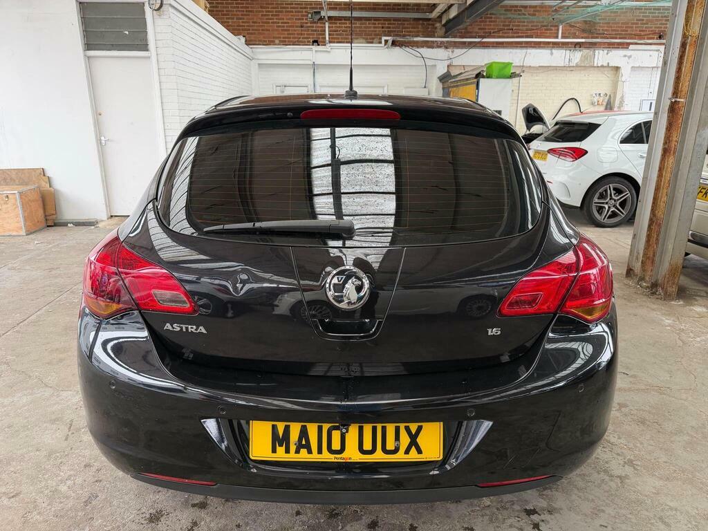 Vauxhall Astra 1.8 Design 140 Bhp Silver #5
