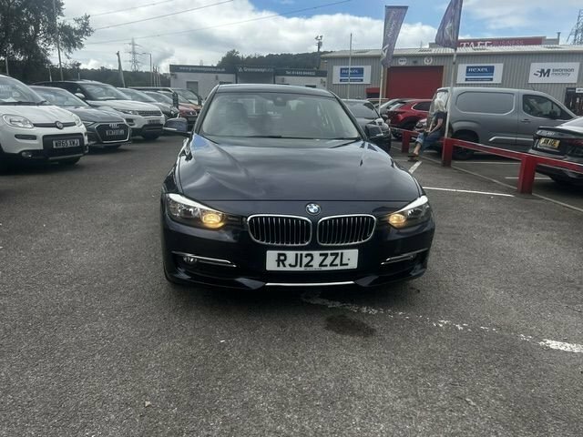 BMW 3 Series 320D Luxury Saloon Blue