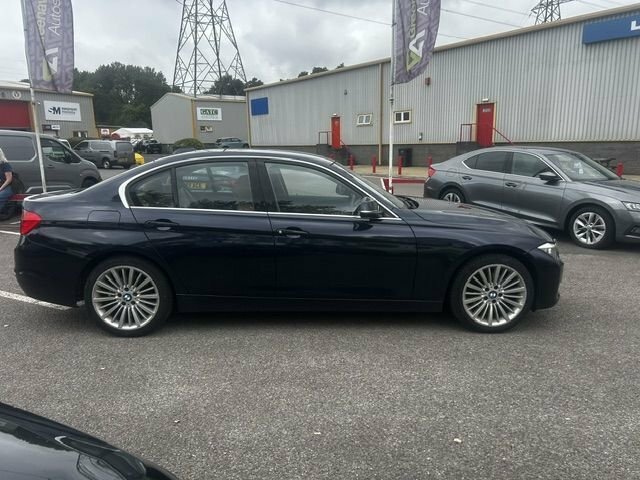 BMW 3 Series 320D Luxury Saloon Blue #3