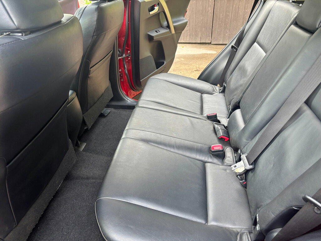 Toyota Rav 4 White #13