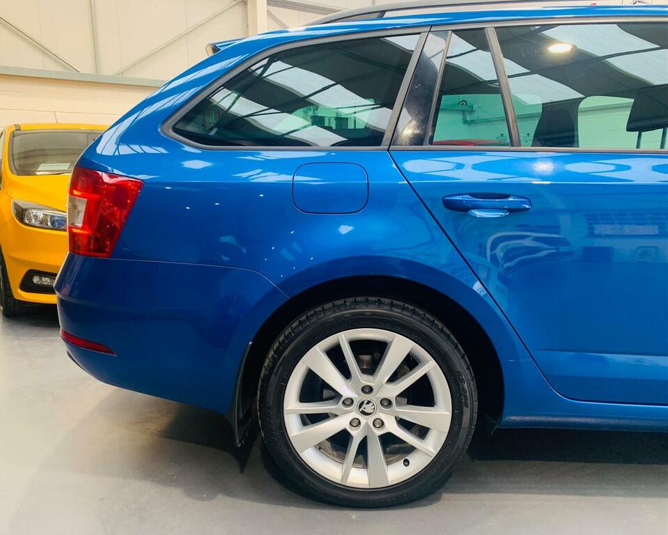 Skoda Octavia 1.6 Se Technology Tdi Dsg 114 Bhp Blue #25