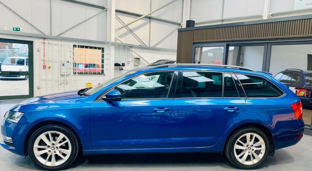 Skoda Octavia Estate 1.6 Tdi Se L Euro 6 Ss 201968 Blue #2