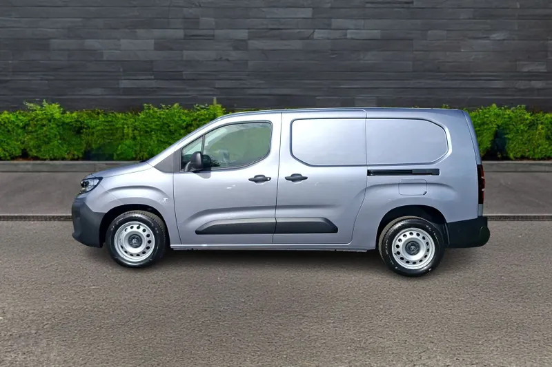 Vauxhall Combo 1.5D 100 Prime Plus H1 Van Silver #4