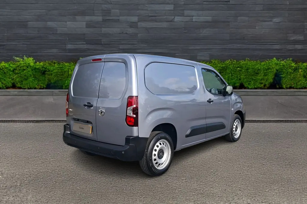 Vauxhall Combo 1.5D 100 Prime Plus H1 Van Silver #4