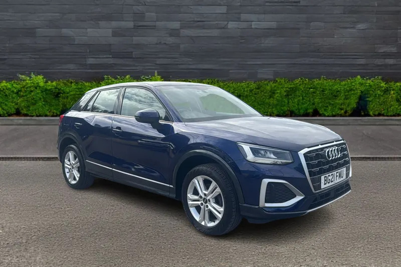 Audi Q2 35 Tfsi Sport BG21FMU Blue