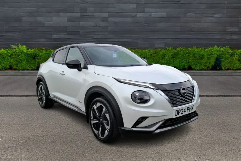 Nissan Juke 1.6 Hybrid Tekna White