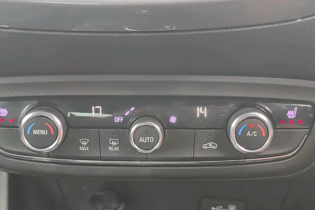 Vauxhall Crossland Elite Nav #39
