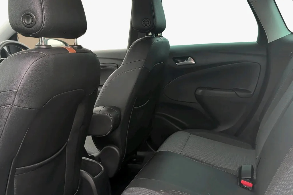 Vauxhall Crossland Elite Nav #26