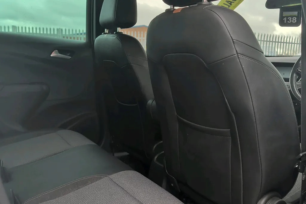 Vauxhall Crossland Elite Nav #28