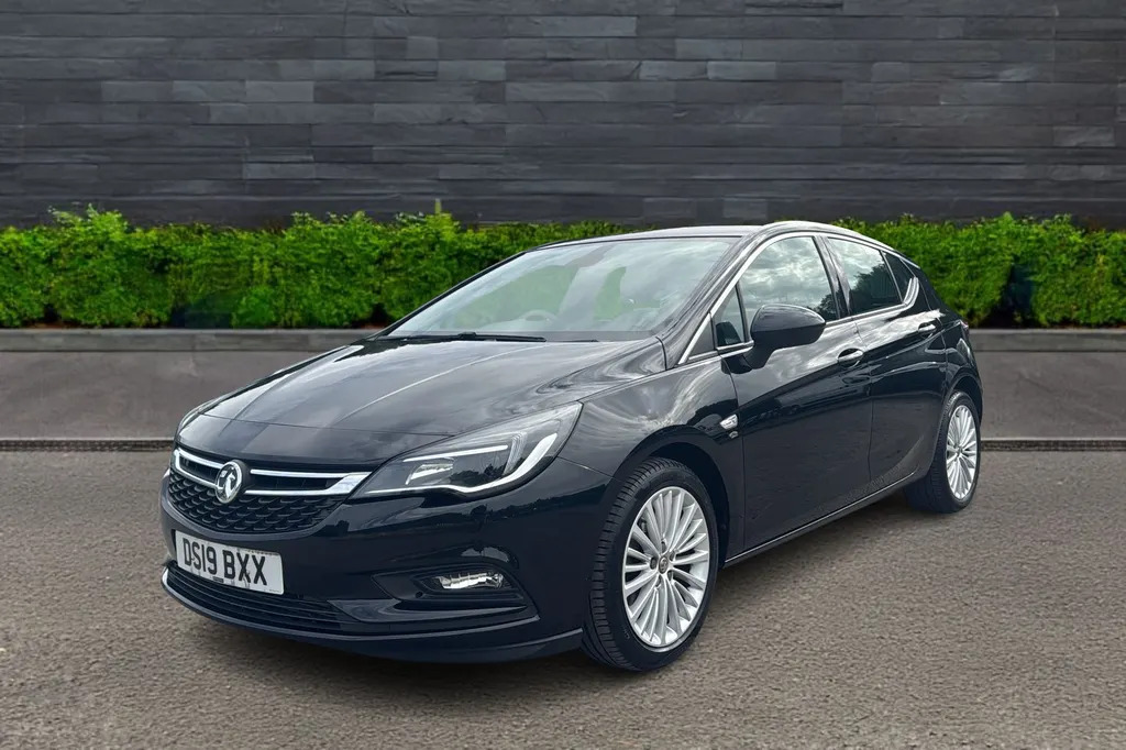 Vauxhall Astra 1.6T 200 Elite Nav Black #3