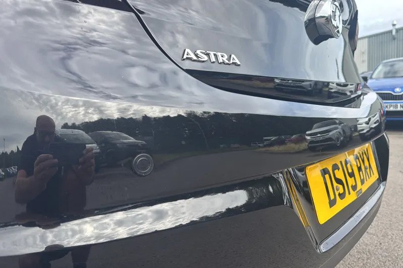 Vauxhall Astra 1.0T Ecotec Sri Nav Red #12