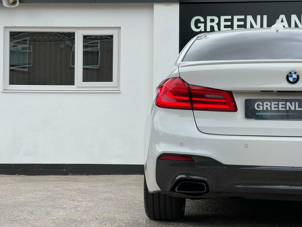 BMW 5 Series 530E Se Black #23