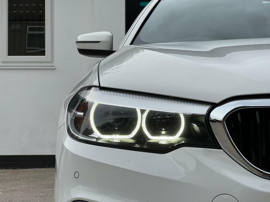 BMW 5 Series 530E Se Black #22