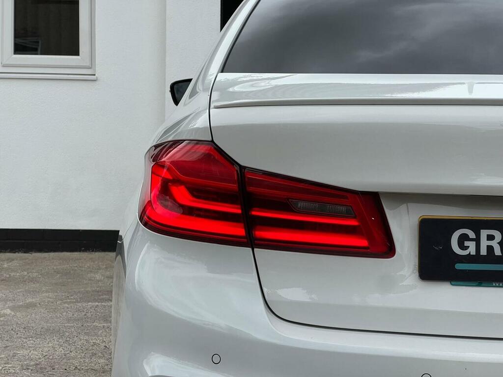 BMW 5 Series 530E Se Black #24