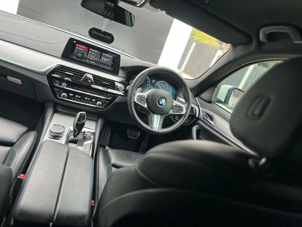 BMW 5 Series 530E Se Black #31