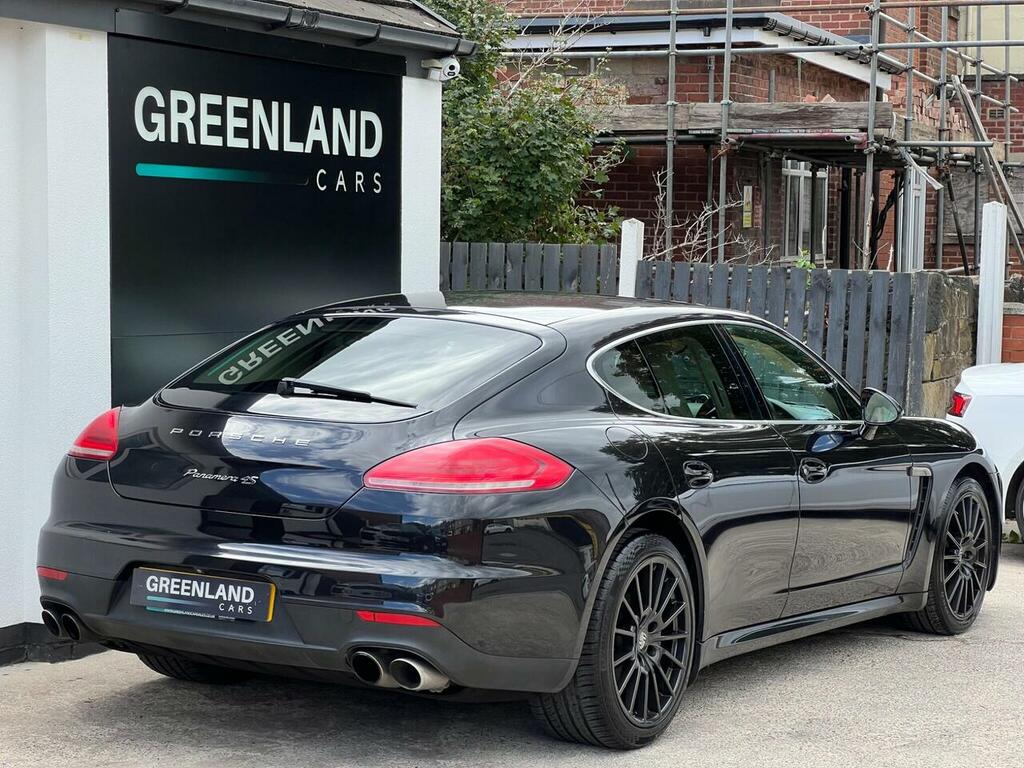 Porsche Panamera Hatchback #2