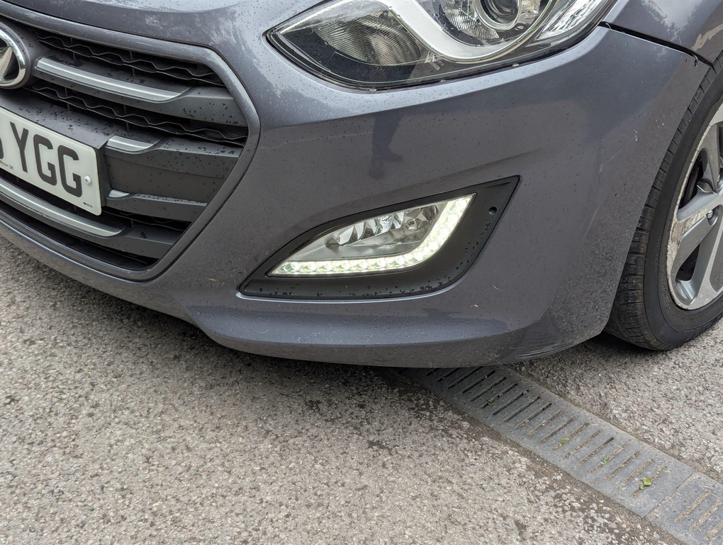 Hyundai I30 Hatchback White #36