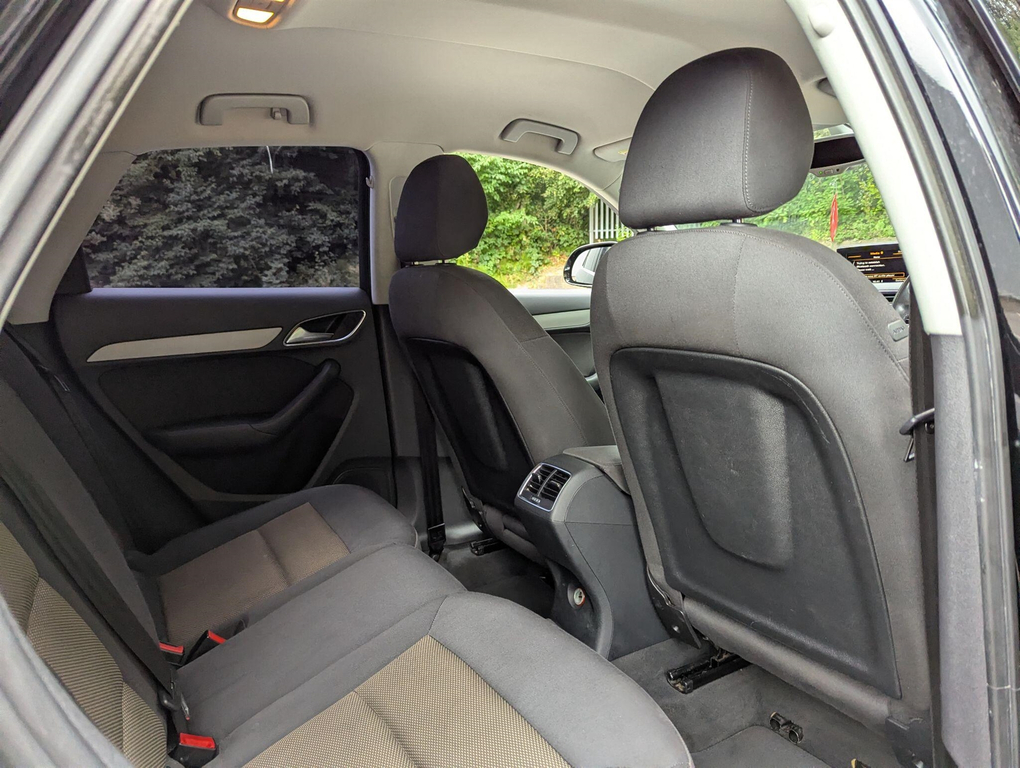 Audi Q3 Estate Blue #8